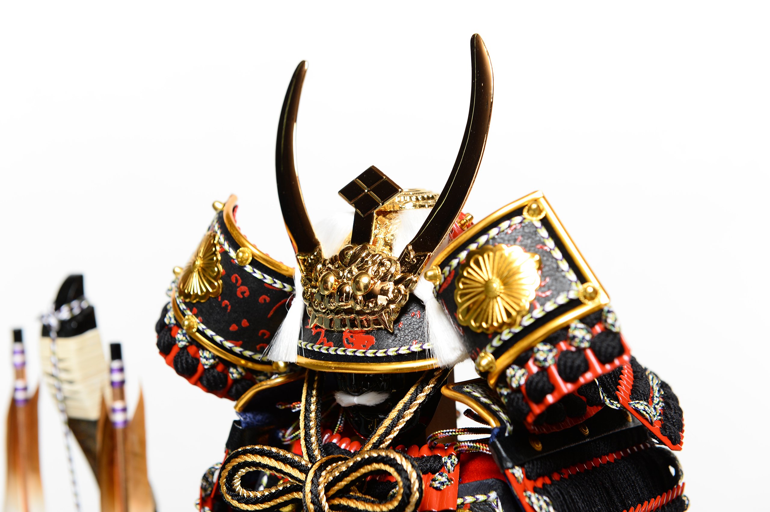 五月人形 武士の鎧 収納箱付き Amazon | 【五月人形】【鎧ケース飾り